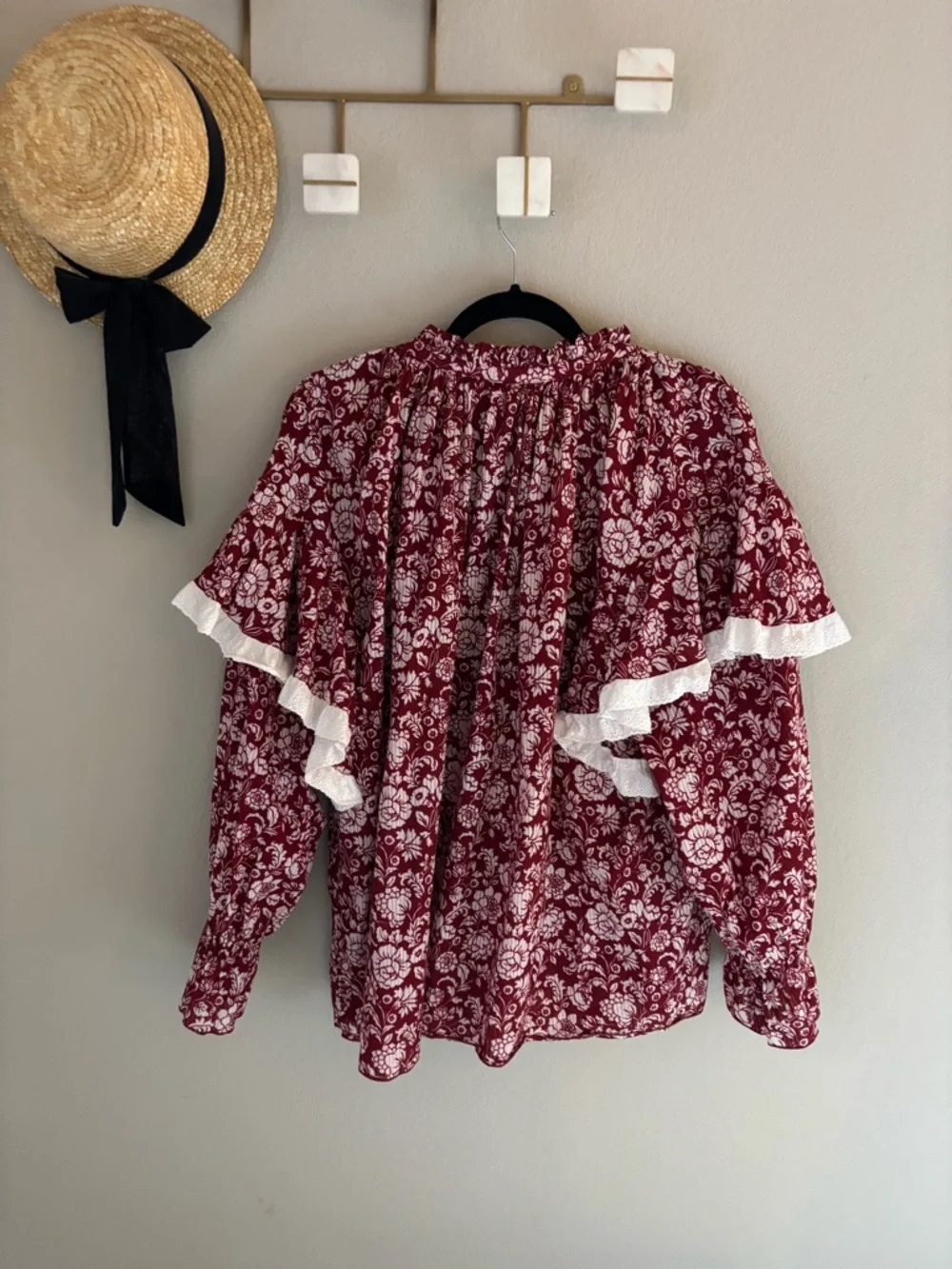 See by Chloe Floral Red White Printed V-Neck Tie Ruffle Blouse 44/12 - Picture 6 of 8